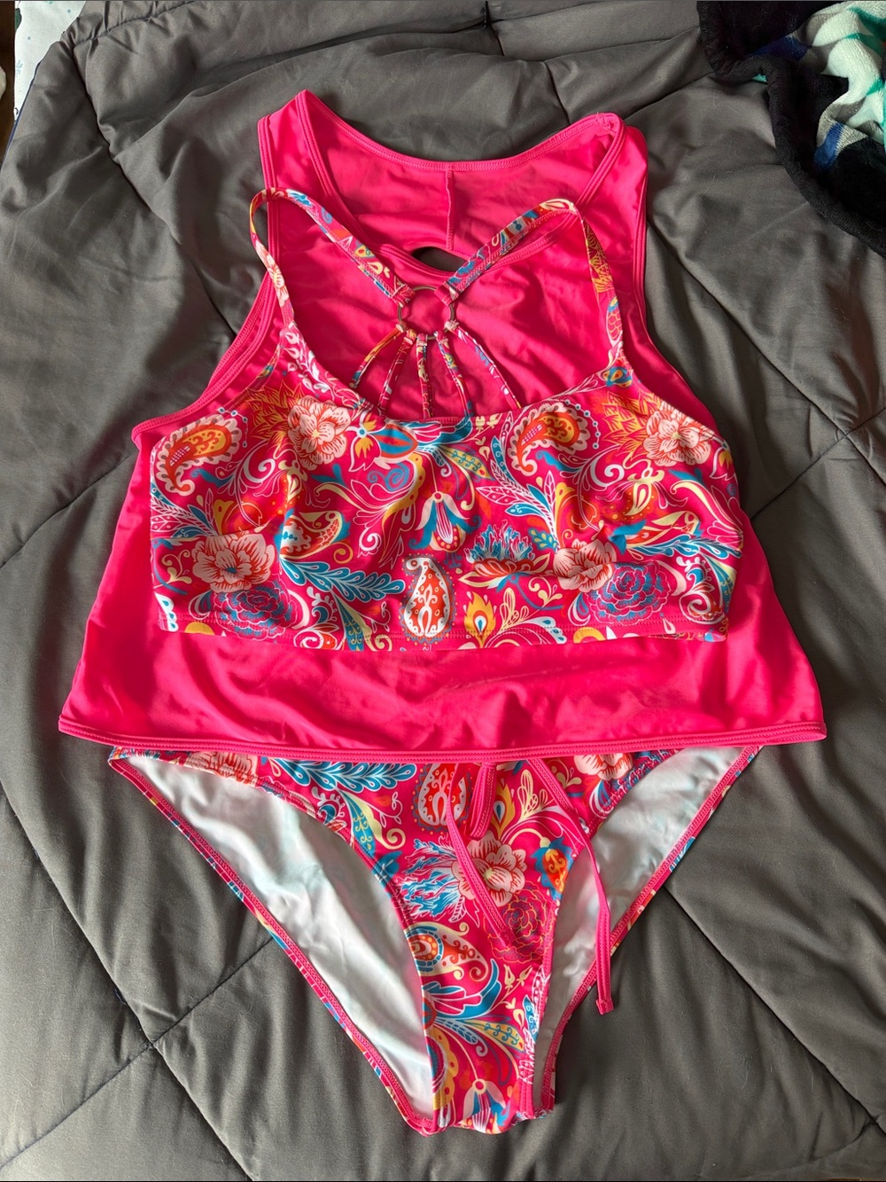 SHEIN Pink Paisley Two-Piece Tankini Bikini